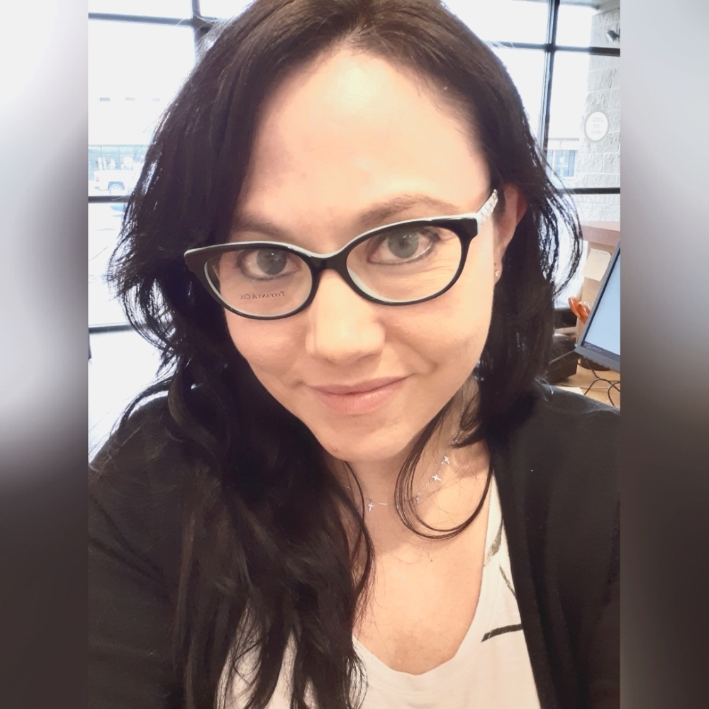 Meet your Posher, Martina